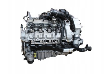 PETROL ENGINE BMW SERIES 5 F10 550i 4 4 N63B44A COMPLETE Car type passenger cars