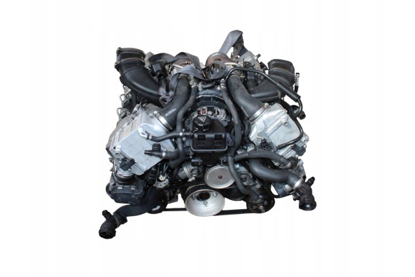 PETROL ENGINE BMW SERIES 5 F10 550i 4 4 N63B44A COMPLETE Engine type petrol