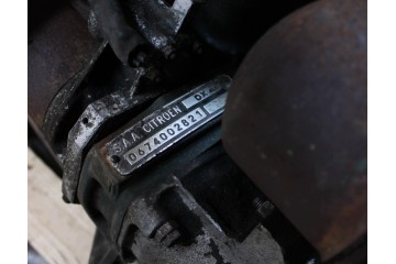 PETROL ENGINE WITH GEARBOX CITROEN DS DX4 0674002821 Catalog number of the part DX4 0674002821