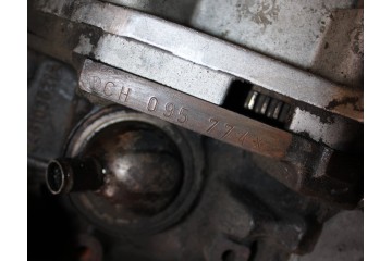 PETROL ENGINE WITH GEARBOX VW LT 28 35 AND 2 0 CH 008301107 Engine type petrol