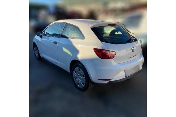 SEAT IBIZA ST (6J8) Reference