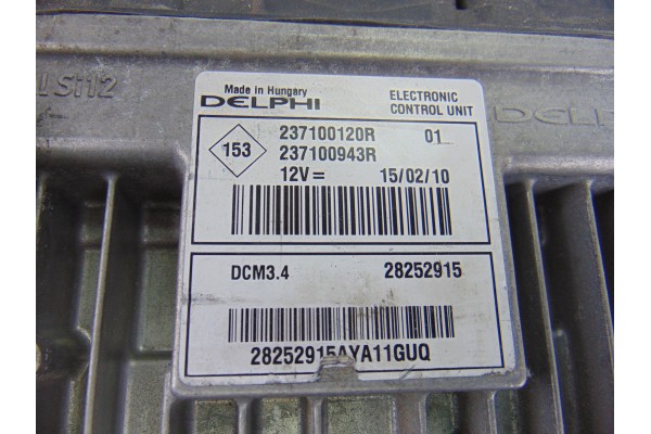 237100120R  CENTRALITA MOTOR UCE RENAULT MEGANE III BERLINA 5P Expression 2010 237100120R 157789 RENAULT - 3