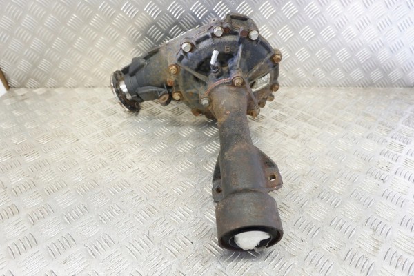 Reduktor przedni TOYOTA LAND CRUISER 120 _J12_ 411103D450 3 0L diesel Catalog number of the original 411103D450