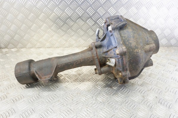 Reductor delantero TOYOTA LAND CRUISER 120 (J12) 411103D450 3.0L diés