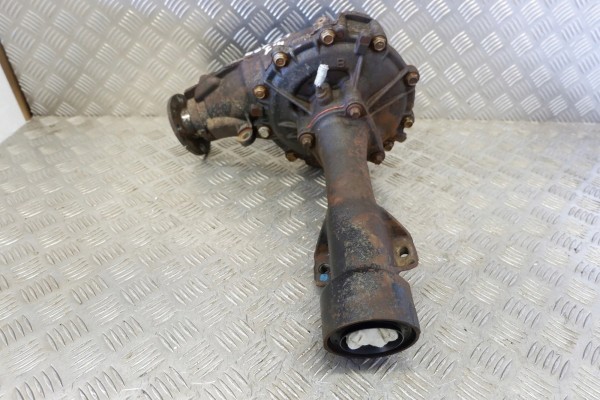 Reductor delantero TOYOTA LAND CRUISER 120 (J12) 411103D440 3.0L diés
