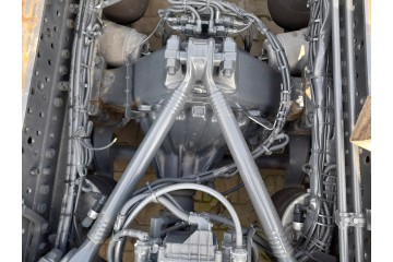 Dyfer wkad mostu Mercedes Actros MP4 Antos 2 533 R440