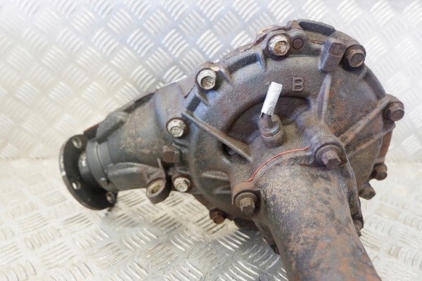 Reductor delantero TOYOTA LAND CRUISER 120 (J12) 411103D440 3.0L diés