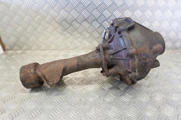 Reductor delantero TOYOTA LAND CRUISER 120 (J12) 411103D440 3.0L diés