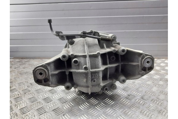 Alfa Romeo Stelvio 00552720120 Ty Dyferencja tylny Car type 4x4 SUV
