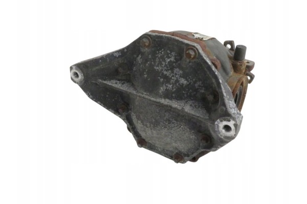 A2043500114 Diferencja tylnego osi MERCEDES BENZ C klasa W204 2007 2013 Part manufacturer Mercedes Benz OE