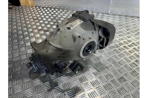 2014 BMW 5 F10 F11 Dyferencja tylny 7584446 Installation side multipurpose