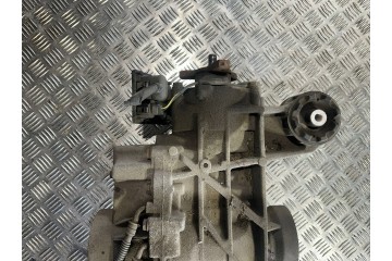 2016 Audi Q3 8U Dyferencja tylny 0AY525010N Installation side multipurpose