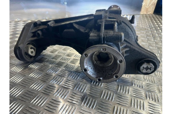 2011 Audi Q7 4L Dyferencja przedni 0BM409505L Installation side multipurpose