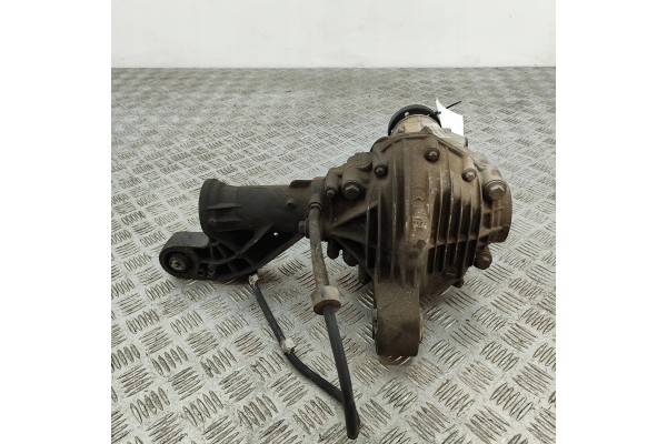 REDUKTOR PRZEDNI MERCEDES BENZ GL X166 4460060451 33719453 3 0L 190kw