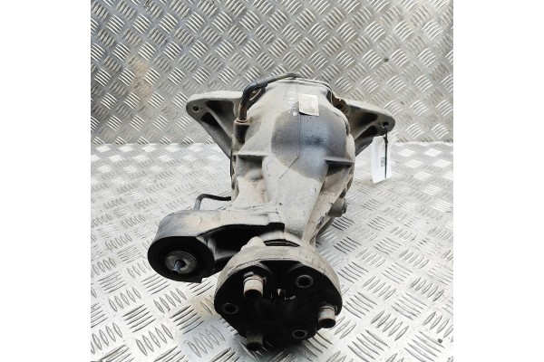 REDUKTOR TYLNY MERCEDES BENZ GLE W166 A1663503800 34966062 2 1L 150kw Part manufacturer Mercedes Benz OE