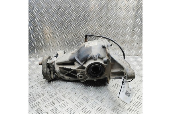 REDUKTOR TYLNY MERCEDES BENZ GLE W166 A1663503800 34966062 2 1L 150kw Car type passenger cars