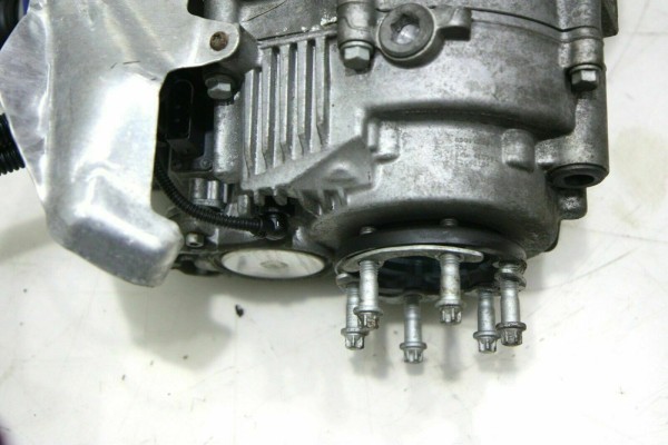 Diferencial trasero BMW X6 OEM 33107595261