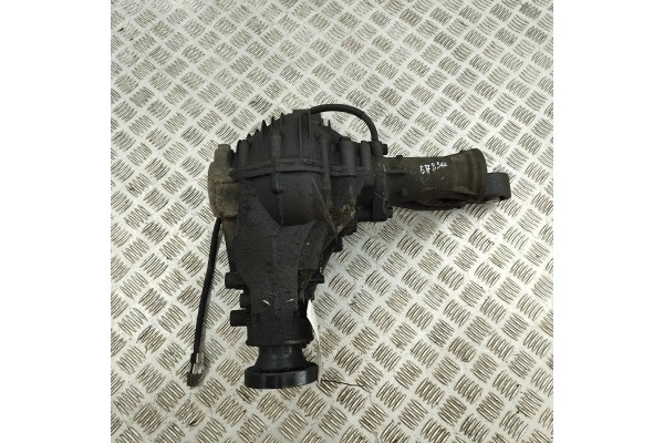 REDUKTOR PRZEDNI MERCEDES BENZ M W166 A1663300200 33014622 2 1L 150kw