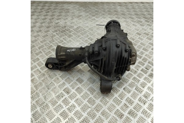 REDUKTOR PRZEDNI MERCEDES BENZ M W166 A1663300200 33014622 2 1L 150kw Car type passenger cars