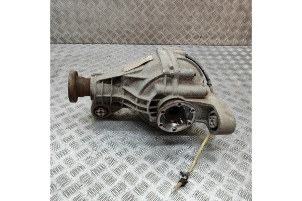 REDUKTOR TYLNY PORSCHE CAYENNE 9PA 0AC525017D 32949161 4 8L 373kw 2008 Catalog number of the part 0AC525017D