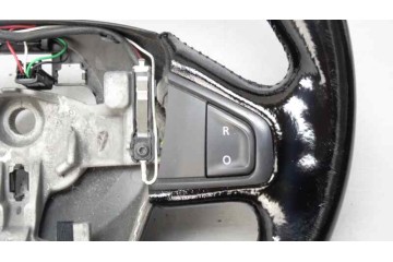  VOLANTE RENAULT MEGANE III COUPE Dynamique 2009 170001 RENAULT - 1