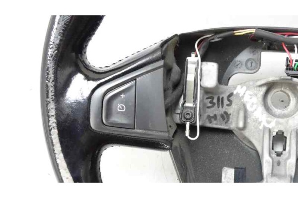  VOLANTE RENAULT MEGANE III COUPE Dynamique 2009 170001 RENAULT - 4