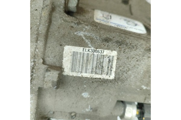 Reductor trasero KIA Sportage (QL) M0017948 32866828 1.6L 100 kW 2021