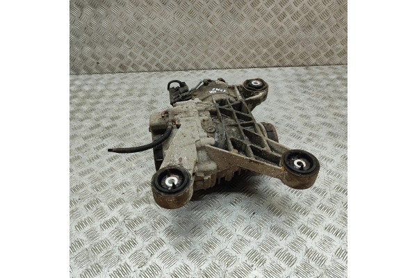 REAR REDUCER AUDI A3 LIMOUSINE 8VS 8VM 0CQ907554H 32853337 2 0L 228kw Catalog number of substitutes 0CQ525015 0CQ525010K