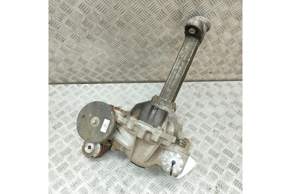 REDUKTOR PRZEDNI LAND ROVER DISCOVERY V L462 HPLA3017AA 32781107 3 0L Catalog number of the original HPLA3017AA
