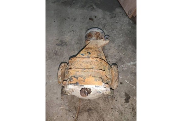 Rear reducer MERCEDES BENZ 190 W201 R2013511608 2 0L gasoline 75kW 1990