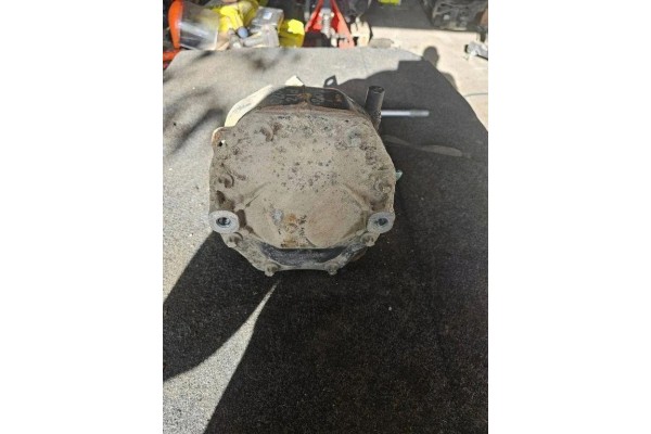 Rear reducer MERCEDES BENZ C W203 A2033510008 2 0L diesel 90kW 2004 Catalog number of the part A2033510008