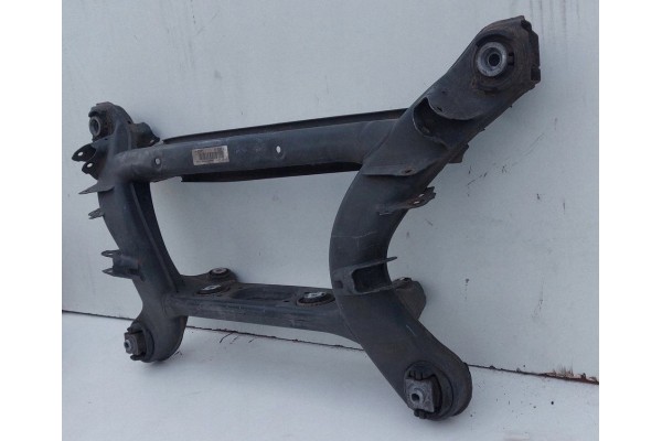REAR SLED BEAM MERCEDES E W212 W207 C W204 OE TRAVERSE DISMANTLING TROLLEY Part manufacturer Mercedes Benz OE