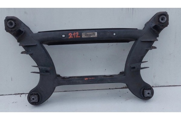 Viga Trasera Mercedes E W212 W207 C W204 OE Traverse Carro Desmontado