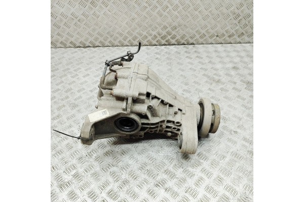 REAR REDUCER MASERATI LEVANTE SUV M161 670037685 33517924 3 0L 202kw Car type passenger cars
