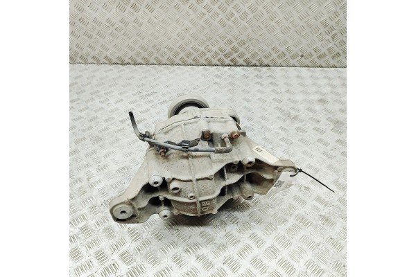 REAR REDUCER MASERATI LEVANTE SUV M161 670037685 33517924 3 0L 202kw Catalog number of the original 670037685