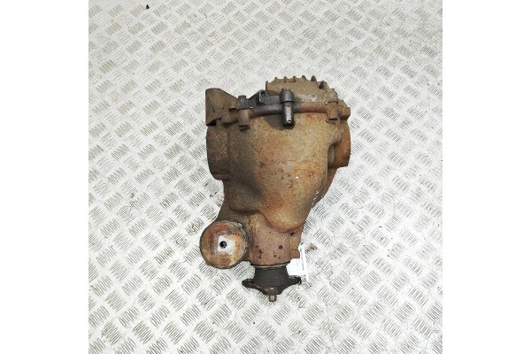 REDUKTOR TYLNY JAGUAR XK COUPE X150 6W934A213CBE 33357204 5 0L 283kw 2009 Part manufacturer Jaguar OE