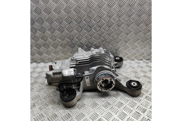 REAR REDUCER VW T ROC A11 5WA907554P 32193837 2 0L 221kw 2022