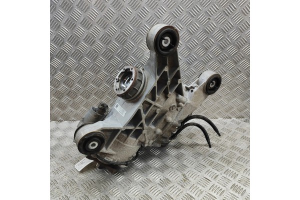 REAR REDUCER VW T ROC A11 5WA907554P 32193837 2 0L 221kw 2022 Catalog number of substitutes 5WA525130 0CQ525010