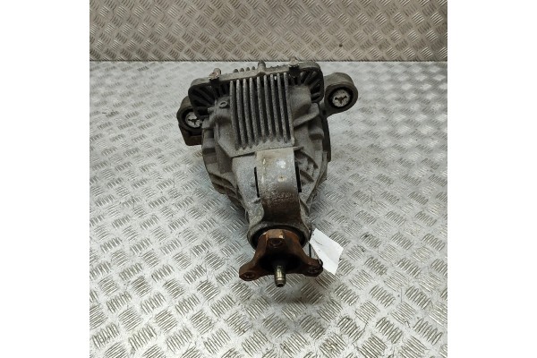 REAR REDUCER PORSCHE PANAMERA 970 97035001210 32092329 3 0L 184kw 2013 Part manufacturer Porsche OE