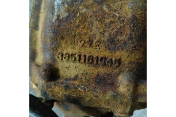 Reductor delantero Nissan Navara (D21) 3851181G45 32065685 1990