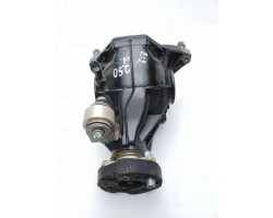 Rear reducer MERCEDES BENZ E W212 A2043502814 2 1L diesel 100kW 2014