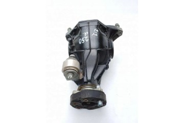 Rear reducer MERCEDES BENZ E W212 A2043502814 2 1L diesel 100kW 2014