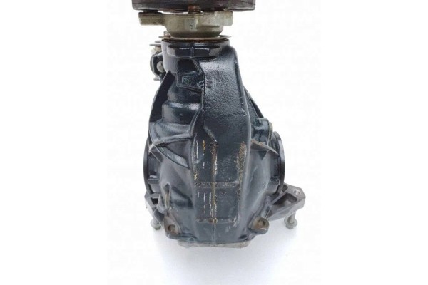 Rear reducer MERCEDES BENZ E W212 A2043502814 2 1L diesel 100kW 2014 Catalog number of the original A2043502814
