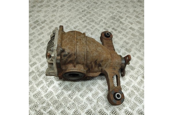 REAR REDUCER LEXUS LS _F4_ 4111050323 33570115 4 6L 288kw 2016 Part manufacturer Lexus OE