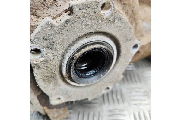 Reductor trasero Subaru WRX Sedán (GJ) 27011AB320 2.5L 221 kW 2016