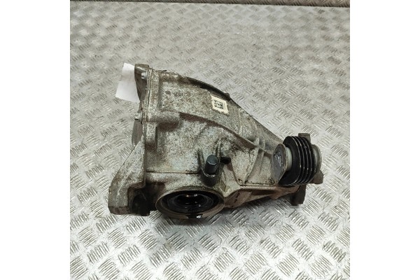 REAR REDUCER MERCEDES BENZ C COUPE C205 A2133510005 32041916 3 0L 180kw Catalog number of the part A2133510005