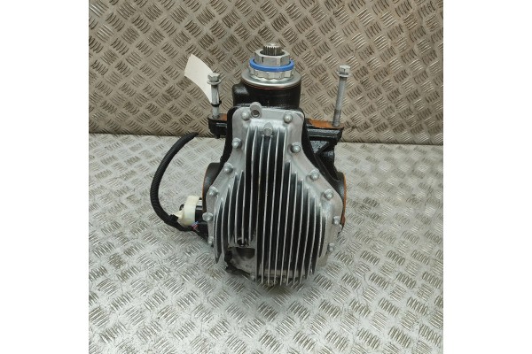 REAR REDUCER BMW XM G09 7887183 34218214 4 4L 480kw 2023 Catalog number of substitutes 8849117