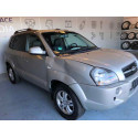 HYUNDAI TUCSON (JM) 2,0 CRDi VGT Comfort Full 4X4 HYUNDAI TUCSON (JM) 2,0 CRDi VGT Comfort Full 4X4