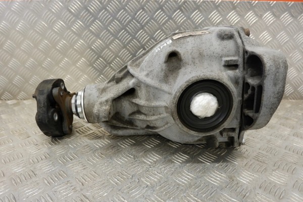 Reductor trasero BMW Serie 7 (F01, F02) 7577099 3.0L diésel 180kW 201