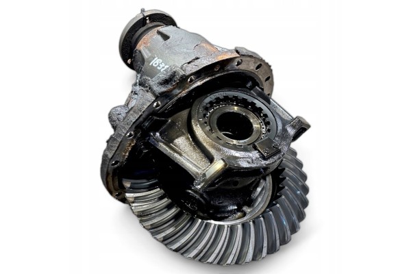 20587709 VOLVO Differential drive axle
